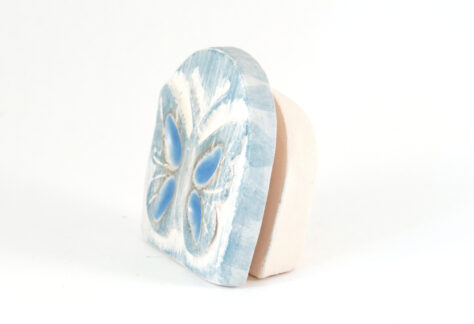 Kartenhalter Schmetterling weiß Keramik seitlich